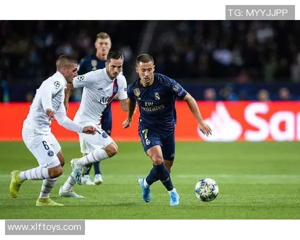 当代顶流球队足球明星的崛起与影响力探讨 当代顶流球队足球明星的崛起与影响力探讨