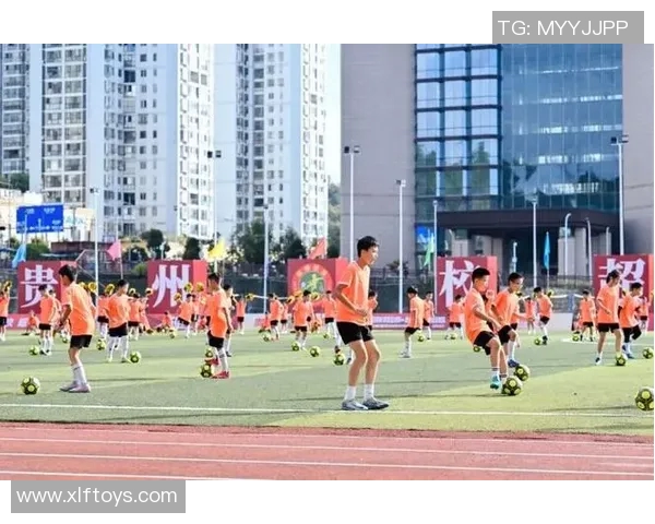 贵阳足球明星意外献声引发热议视频曝光引网友热议与支持