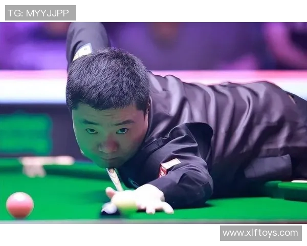 丁俊晖与庞俊旭的巅峰对决谁将书写新的斯诺克传奇